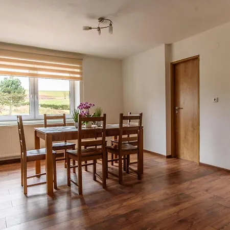 Apartament Slavikov *